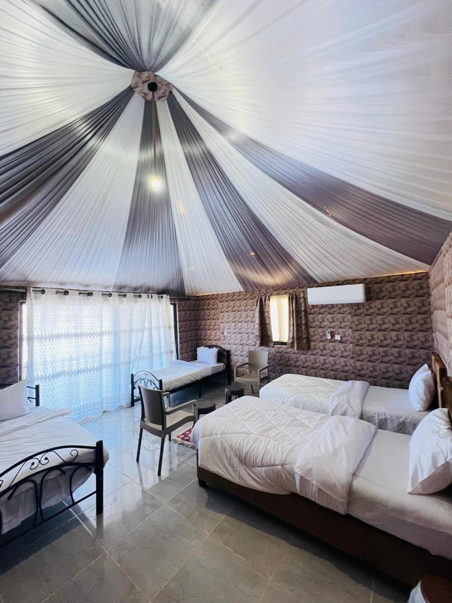 Abdullah Luxury Camp Διαμέρισμα Ουάντι Ραμ Εξωτερικό φωτογραφία